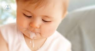 reflujo-en-ninos-cuales-son-las-principales-causas-p1 imagen de artículo