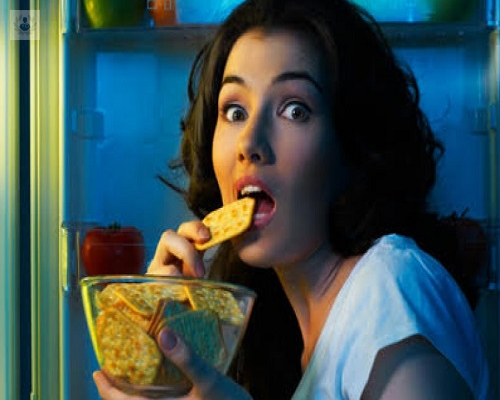 El vínculo entre la comida y las emociones: ¿cómo saber si se sufre un Trastorno Alimenticio?