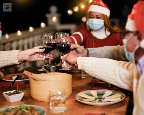 despues-de-las-fiestas-decembrinas-identifica-si-te-contagiaste-con-sintomas-de-la-nueva-variante-de-covid-19 imagen de artículo