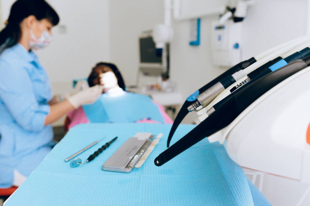 odontologia-biomimetica-una-nueva-tecnica-de-preservacion-de-los-dientes imagen de artículo