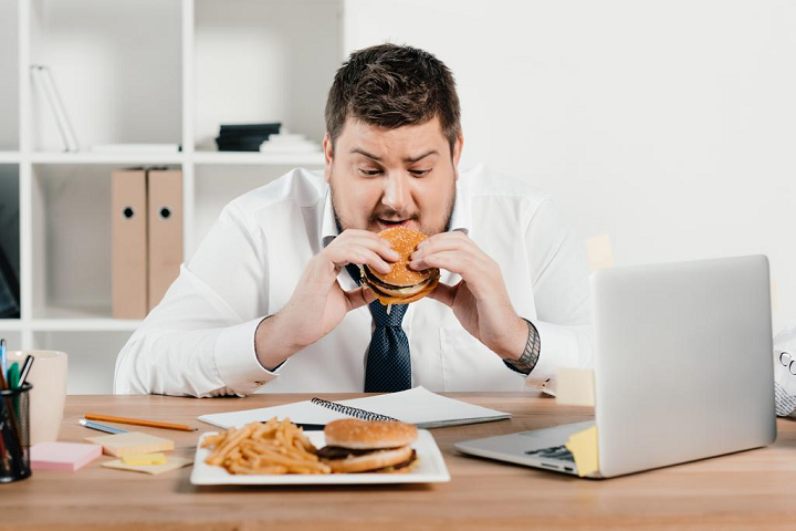 alimentacion-para-personas-con-trabajo-sedentario imagen de artículo