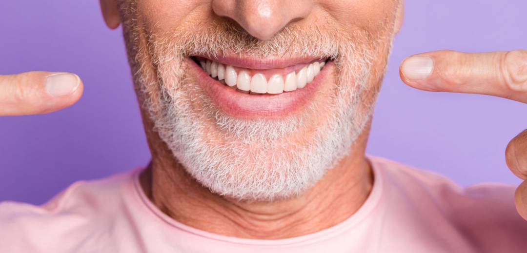 Implantes Dentales: Restaurando Sonrisas