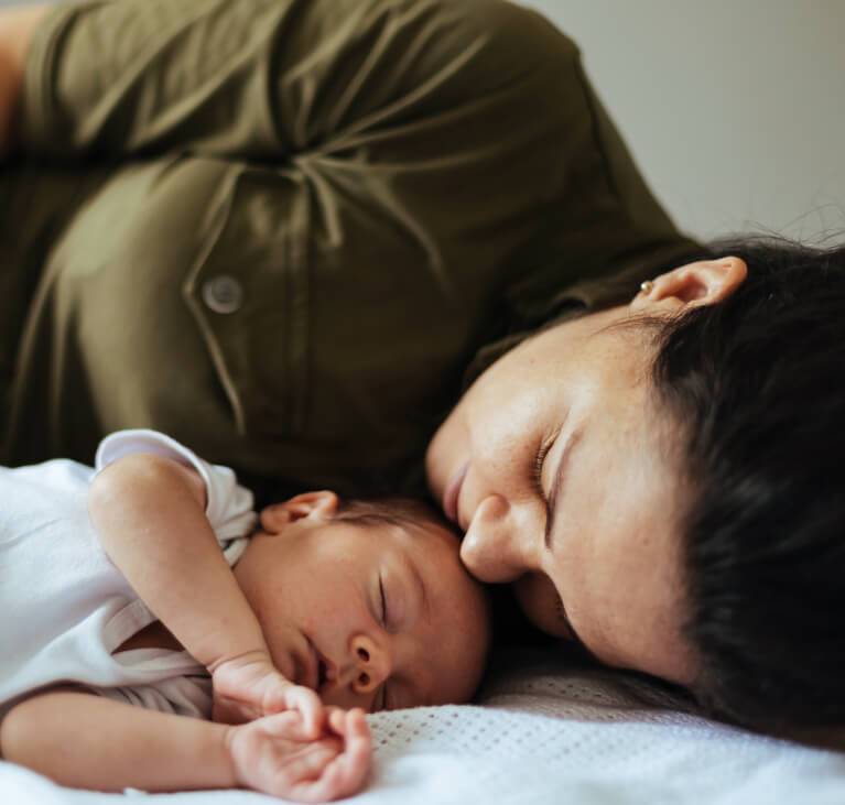 El Pujo en Bebés: Desmitificando una preocupación común