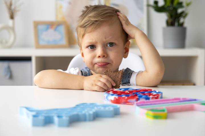 tu-hijo-confunde-los-colores-guia-para-identificar-el-daltonismo-infantil imagen de artículo