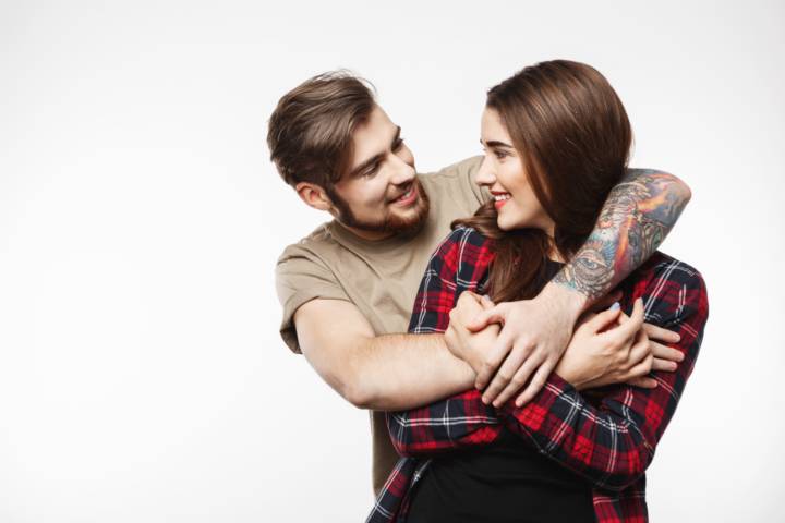 todo-lo-que-necesitas-es-amor-lo-que-mantiene-relacion-pareja imagen de artículo
