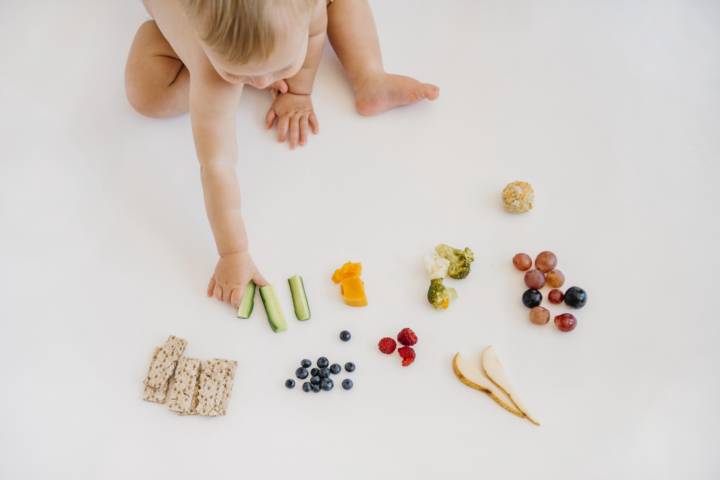 cuando-empezar-alimentacion-complementaria-recomendaciones-metodos-transicion-saludable imagen de artículo