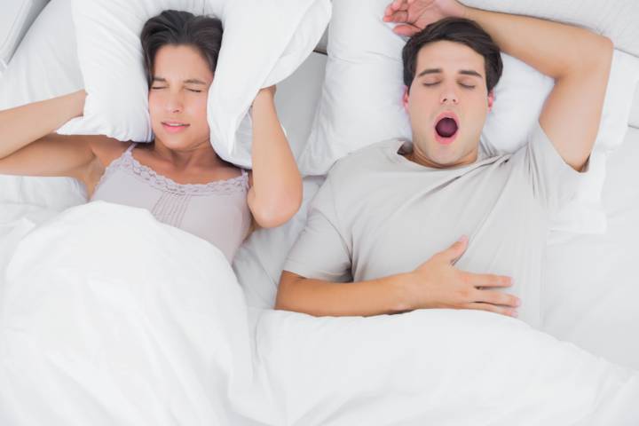 somniloquia-es-malo-hablar-dormido imagen de artículo