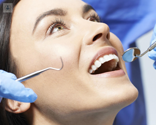 tratamiento-de-la-retraccion-de-encias imagen de artículo