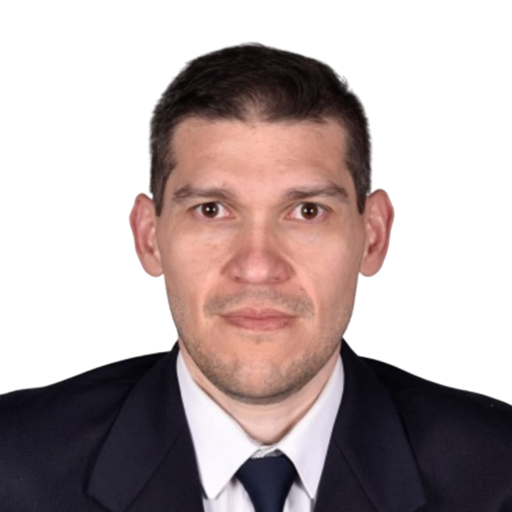 Dr. Luis Ricardo Vivas Barrios 