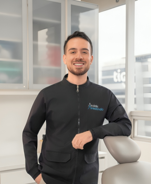 Dr. Andrés Felipe Arredondo López